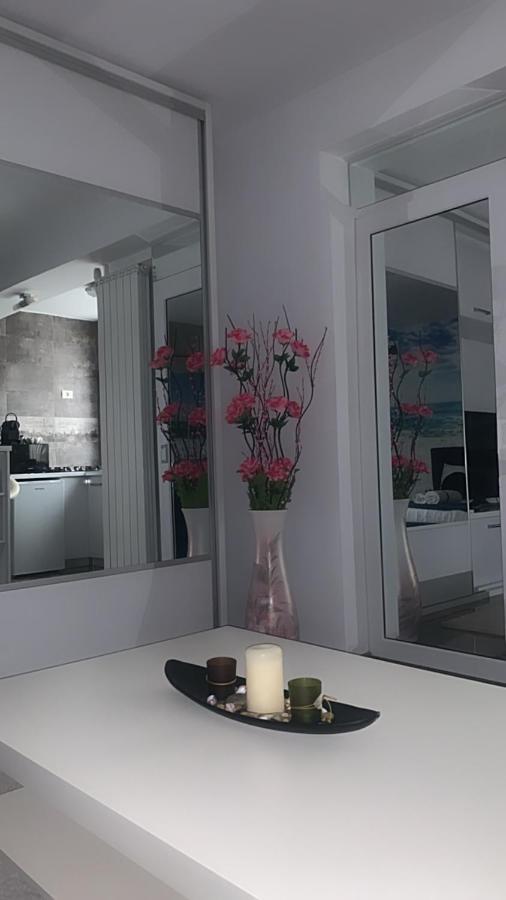 Appartement Marisole à Constanţa Extérieur photo